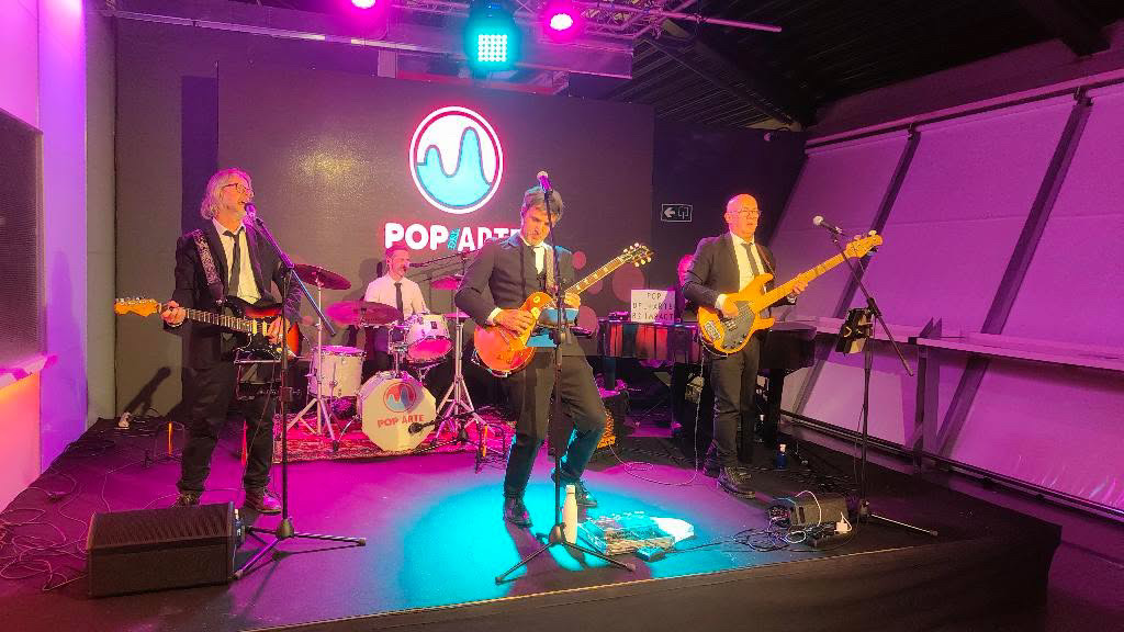 Pop del Arte conquista el Movistar Arena en el evento B2 Impact