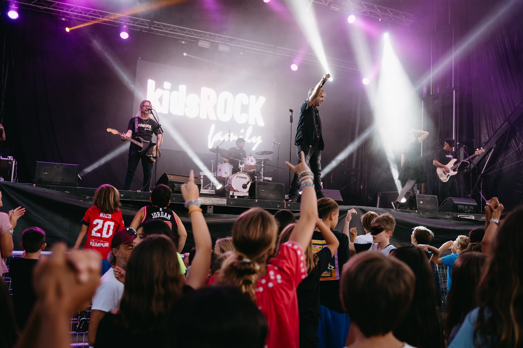 ¡Celebra el Día del Padre con Kids Rock Family! 
